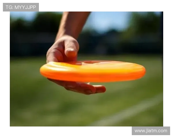 飞盘盛宴:深入了解成都飞盘队的比赛技巧与经验分享 飞盘盛宴:深入了解成都飞盘队的比赛技巧与经验分享