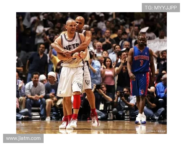 马刺与活塞总决赛高清回顾精彩瞬间与经典对决分析 马刺与活塞总决赛高清回顾精彩瞬间与经典对决分析