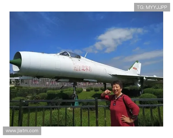 马斯里与玛块夏的对决：谁将成为新一代的巅峰之战英雄