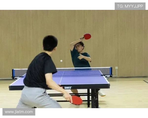 乒乓球的魅力与速度探秘广州乒乓球队的训练与比赛之旅