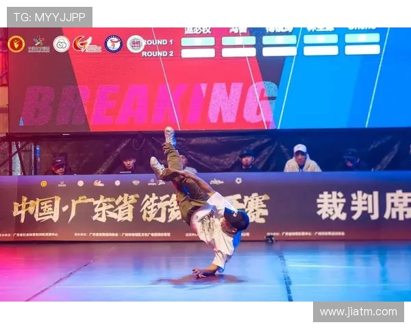 全国街舞大赛点评深圳攀岩队展现独特节奏魅力与团队默契 全国街舞大赛点评深圳攀岩队展现独特节奏魅力与团队默契