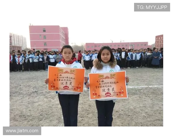 南京攀岩队的盯防策略分析与比赛表现评估