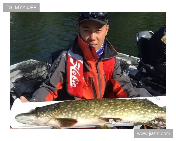 攀岩高手周伟分享成功秘诀与训练心得的独家专访